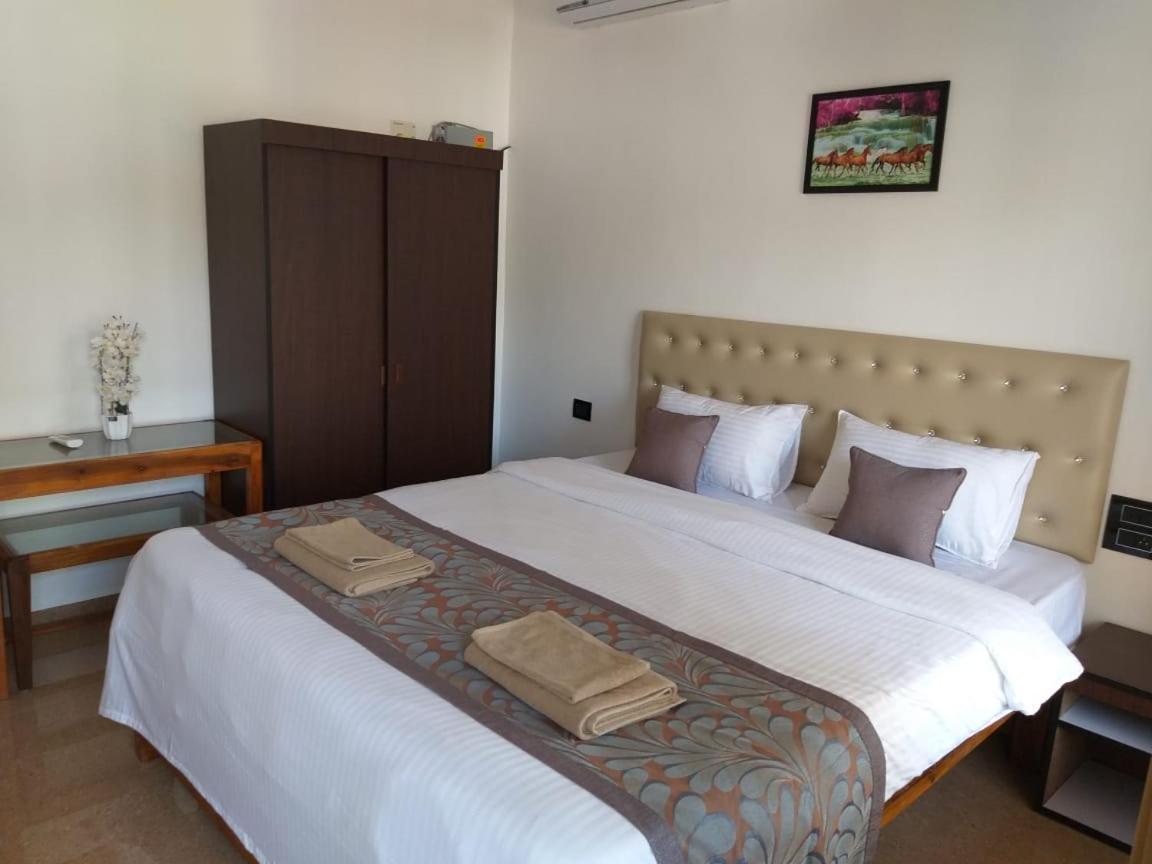 Oasis Beach Resort Agonda Exterior photo